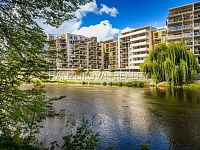 Prodej nadstandardního bytu 3+1 v 5.NP s terasou, byt A.5.1, rezidence DLOUHÁ LOUKA 2.etapa - DlouháLouka_01.jpg