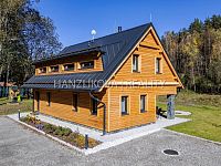 rekreační objekt s vlastním pozemkem 1381 m2 v srdci Lipna - Horní Planá, Pernek - IMG_0597.JPG