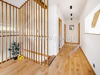 rekreační objekt s vlastním pozemkem 1381 m2 v srdci Lipna - Horní Planá, Pernek - IMG_0570.JPG