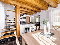 rekreační objekt s vlastním pozemkem 1381 m2 v srdci Lipna - Horní Planá, Pernek - IMG_0578.JPG