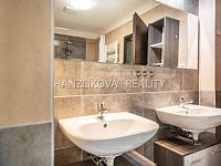 Prodej nadstandardního bytu 3+1 v 5.NP s terasou, byt A.5.1, rezidence DLOUHÁ LOUKA 2.etapa - 25-10-06 ČB Dlouhá Louka Byt Foto_29.jpg