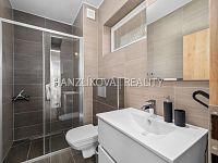 prodej zařízeného apartmánu 1kk s  vyhrazeným parkovacím stáním, Černá v Pošumaví - 25-09-27 Černá v Pošumaví 220 Byt Foto_37.jpg