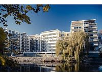 Pronájem  bytu 2+kk s terasou a výhledem na řeku, rezidence DLOUHÁ LOUKA