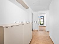 Pronájem podkrovního bytu 3+kk s terasou 2x 10m2, byt C.P.4- terasy Branišovská, ČB - 25-09-08 ČB Branišovská Byt Foto_52.jpg