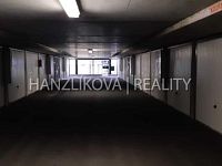 Nabízíme k pronájmu garáž v ulici Krčínova - IMG-20250302-WA0009.jpg