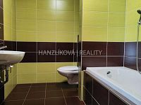 Pronájem nadstandardního bytu 3+kk (B.5.6) se dvěma balkony, rezidence DLOUHÁ LOUKA 2.etapa - 1. koupelna, pronájem bytu 3+kk, rezidence Dlouhá Louka, České Budějovice