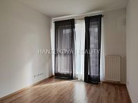 Pronájem nadstandardního bytu 3+kk (B.5.6) se dvěma balkony, rezidence DLOUHÁ LOUKA 2.etapa - Pokoj, pronájem bytu 3+kk, rezidence Dlouhá Louka, České Budějovice