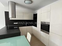 Pronájem bytu 3+kk s lodžií, B. Smetany - Pronájem bytu 3+kk s lodžií, B. Smetany