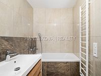 Pronájem novostavby bytu 3+kk s lodžií a garážovým stáním, byt číslo B.26, residence Hálkova, ČB - 26-02-17 Hálkova 2x Byt Foto_17.jpg