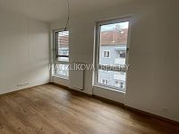 Pronájem novostavby bytu 3+kk s lodžií, byt číslo B.26, residence Hálkova, ČB - IMG_5172.jpg