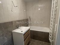 Pronájem novostavby bytu 3+kk s lodžií, byt číslo B.26, residence Hálkova, ČB - IMG_5175.jpg