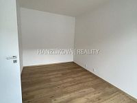 Pronájem novostavby bytu 3+kk s lodžií, byt číslo B.26, residence Hálkova, ČB - IMG_5177.jpg