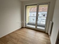 Pronájem novostavby bytu 3+kk s lodžií, byt číslo B.26, residence Hálkova, ČB - IMG_5178.jpg