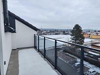 Pronájem nového bytu 2+kk s terasou, sklepem a garážovým stáním, ul. K. Šatala., České Budějovice - Terasa, pronájem bytu 2+kk, K. Šatala, České Budějovice