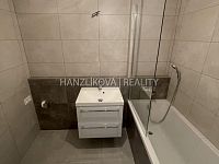 pronájem novostavby bytu 3+kk s terasou, byt číslo B.27, residence Hálkova, ČB - IMG_5187.jpg