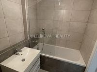 pronájem novostavby bytu 3+kk s terasou, byt číslo B.27, residence Hálkova, ČB - IMG_5188.jpg