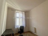 Pronájem bytu 1+1 v historickém centru města, Krajinská ulice - IMG_5654.jpg