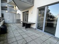 Pronájem bytu 2+kk ve 2.NP s terasou, byt B.2.1, rezidence DLOUHÁ LOUKA 2.etapa - Pronájem bytu 2+kk ve 2.NP s terasou, byt B.2.1, rezidence DLOUHÁ LOUKA 2.etapa