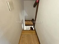 Pronájem podkrovního bytu 1+kk (ateliér), Husova tř. - Pronájem bytu 1+kk, Husova tř., České Budějovice