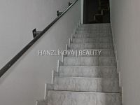 Pronájem podkrovního bytu 1+kk (ateliér), Husova tř. - Společné prostory, pronájem bytu 1+kk, Husova tř., České Budějovice