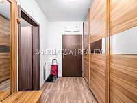 Prodej novostavby bytu 2+kk (A.511) s terasou, sklepem a 2 parkingy, rezidence TYTO ALBA, Husova tř. - 10.jpg