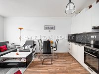 Prodej novostavby bytu 2+kk (A.511) s terasou, sklepem a 2 parkingy, rezidence TYTO ALBA, Husova tř. - 2.jpg