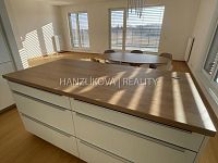 Pronájem nadstandardního bytu 4+kk 103 m2 s terasou  55m2 , byt C.P.1- terasy Branišovská, ČB - Pronájem nadstandardního bytu 4+kk 103 m2 s terasou  55m2 , byt C.P.1- terasy Branišovská, ČB