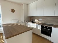 Pronájem nadstandardního bytu 4+kk 103 m2 s terasou  55m2 , byt C.P.1- terasy Branišovská, ČB - Pronájem nadstandardního bytu 4+kk 103 m2 s terasou  55m2 , byt C.P.1- terasy Branišovská, ČB