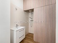 Výjimečná investiční příležitost v Havl. kolonii – 2 zrekonstruované byty v jednom, zahrada, sklep - fotografie bytu 1kk