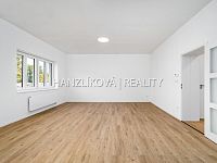 Výjimečná investiční příležitost v Havl. kolonii – 2 zrekonstruované byty v jednom, zahrada, sklep - fotografie bytu 3kk