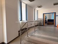 Pronájem kancelářských prostor ( 37 m2) s parkováním, Husova tř. - centrum ČB - IMG_1519.jpeg