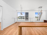 pronájem podkrovního bytu 3+kk 80 m2 s terasou 30m2 , byt A.P.3- terasy Branišovská, ČB - 25-09-19 ČB Branišovská - 2x byt Byt Foto_33.jpg