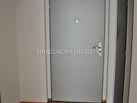 Pronájem bytu 1+kk (b.05) s terasou BIOS, Pekárenská ulice - Předsíň, pronájem bytu 1+kk, Pekárenská, České Budějovice