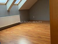 pronájem bytu 2+kk  Nádražní ulice, České Budějovice - pronájem bytu 2+kk  Nádražní ulice, České Budějovice