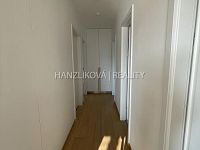 pronájem nadstandarndího nového bytu 3+kk s terasou B33, sklepem a parkováním, residence Hálkova - IMG_6373.jpg