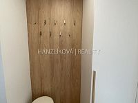 pronájem nadstandarndího nového bytu 3+kk s terasou B33, sklepem a parkováním, residence Hálkova - IMG_6381.jpg