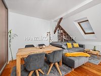 Pronájem bytu 2+1, 67m2, Rudolfovská ulice – pohodlné bydlení u parku Na Sadech a centra města - 25-10-17 ČB Rudolfovská 35 Byt Foto_02.jpg