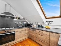Pronájem bytu 2+1, 67m2, Rudolfovská ulice – pohodlné bydlení u parku Na Sadech a centra města - 25-10-17 ČB Rudolfovská 35 Byt Foto_09.jpg