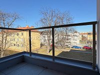 Pronájem moderního bytu 2+kk s lodžií, byt č. 18, 3. NP – Rezidence Hálkova, Pražské předměstí - IMG_2328.jpeg