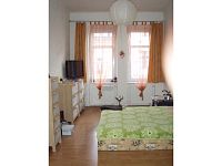 Pronájem zděného bytu 2+1 (č.5) se zahradou, Puklicova ulice - Pokoj, pronájem bytu 2+1, Puklicova, České Budějovice