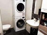 Pronájemluxusního bytu 3+kk ve 9.NP s terasou, byt A.9.2, rezidence DLOUHÁ LOUKA 2.etapa - Pronájemluxusního bytu 3+kk ve 9.NP s terasou, byt A.9.2, rezidence DLOUHÁ LOUKA 2.etapa