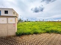 Exkluzivní stavební pozemek ve Stromovce - jedna z nejžádanějších lokalit Č. Budějovic - 25-08-01 ČB Pozemek Foto_01.jpg