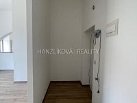 Pronájem bytu 1+kk s odděleným kuch. koutem, Žižkova tř. České Budějovice - 1+kk, Žižkova tř.