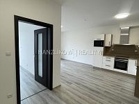 Pronájem bytu 2+kk ve 2.NP s terasou 22m2, rezidence DLOUHÁ LOUKA 1.etapa - Foto 7