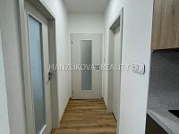 Nabízíme k pronájmu byt o dispozici 2+kk a celkové výměře 37 m², který se nachází v Nové ulici. - Nabízíme k pronájmu byt o dispozici 2+kk a celkové výměře 37 m², který se nachází v Nové ulici.