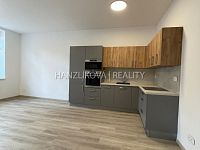 Pronájem nadstandardního  bytu 2+kk s šatnou, v širším centru českých Budějovic v Nové ulici, - Pronájem nadstandardního  bytu 2+kk s šatnou, v širším centru českých Budějovic v Nové ulici,