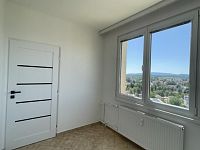 Pronájem bytu 3+1 s balkonem, Budivojova ul., ČB - Pronájem bytu 3+1 s balkonem, Budivojova ul., ČB