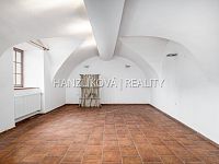 unikátní penzion na hrázi rybníka Hejtman / Chlum u Třeboně - 16.jpg