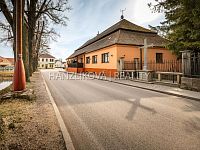 unikátní penzion na hrázi rybníka Hejtman / Chlum u Třeboně - 4.jpg