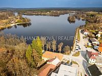 unikátní penzion na hrázi rybníka Hejtman / Chlum u Třeboně - 8.jpg